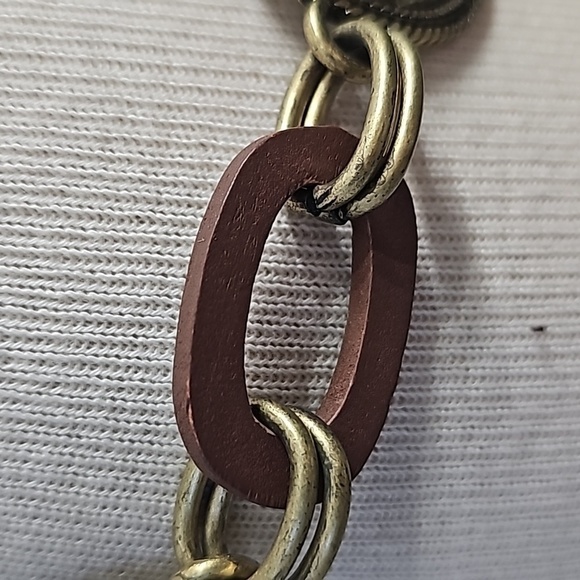 Belt chain style, brass rings. Very adjustable. Excellent condition and quality. - Picture 3 of 7